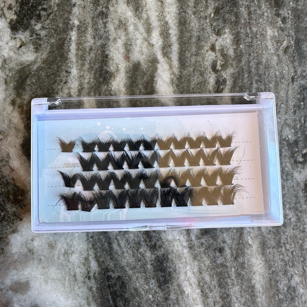 Eyelash Clusters Set - Picture 2 of 6